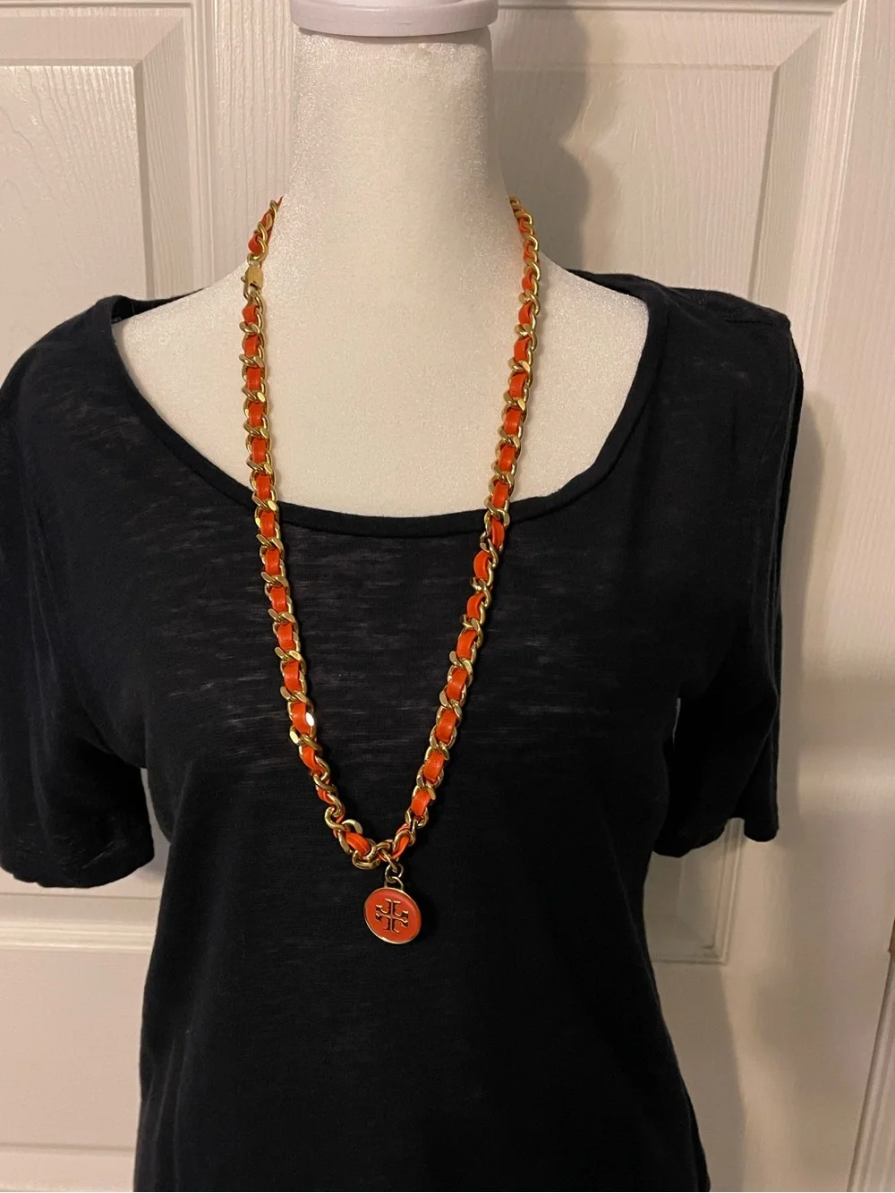Tory Burch 🧡✨ statement